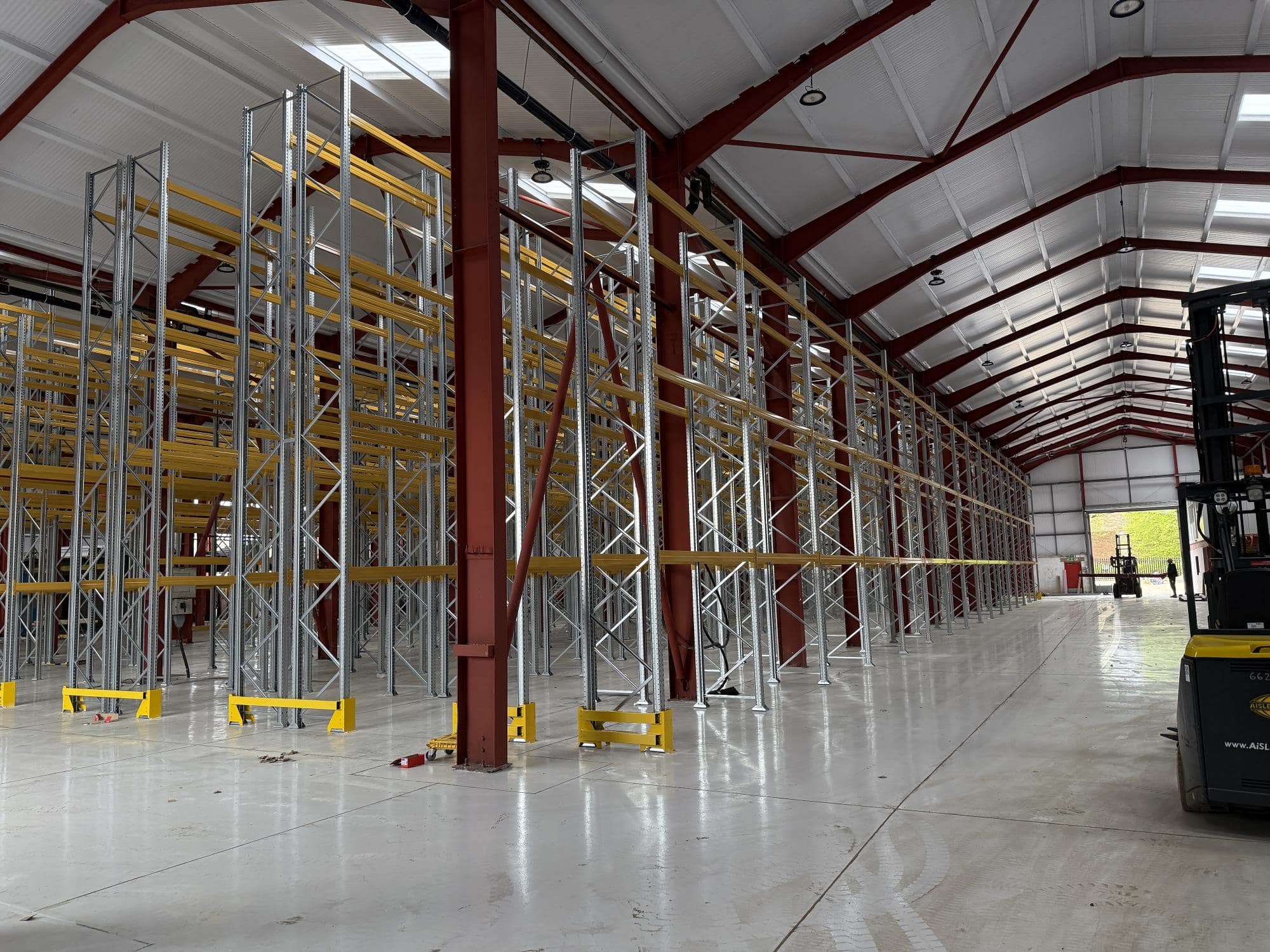 Narrow Aisle Pallet Racking