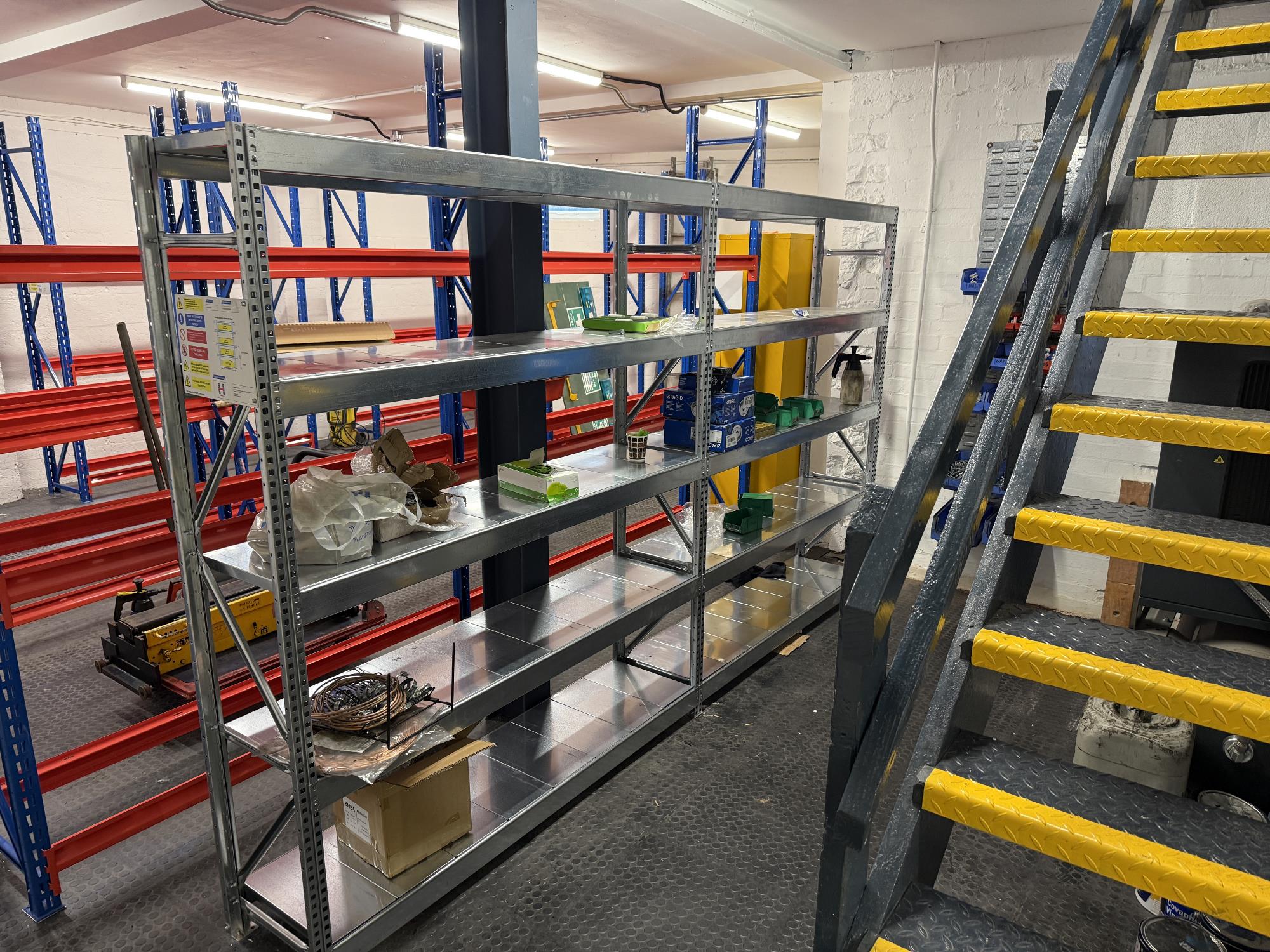 New Tyre Depot Storage Equipment