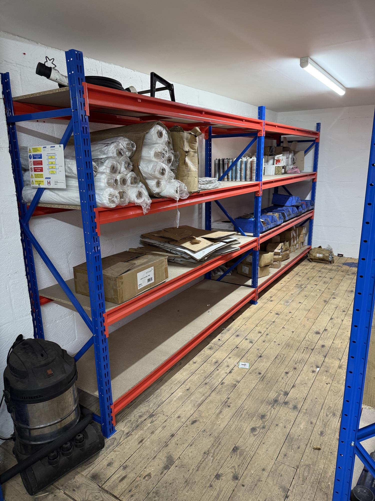 New Tyre Depot Storage Equipment